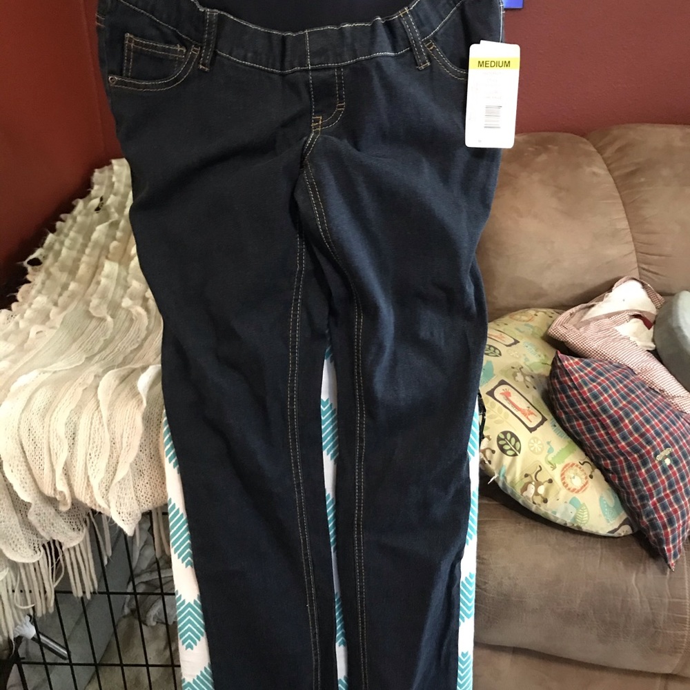 Maternity blue jeans
